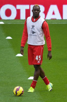 Mario_Balotelli_(15440231808)_(cropped)
